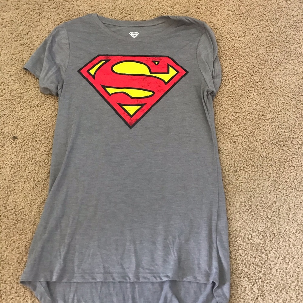 superman/women t shirt size: medium